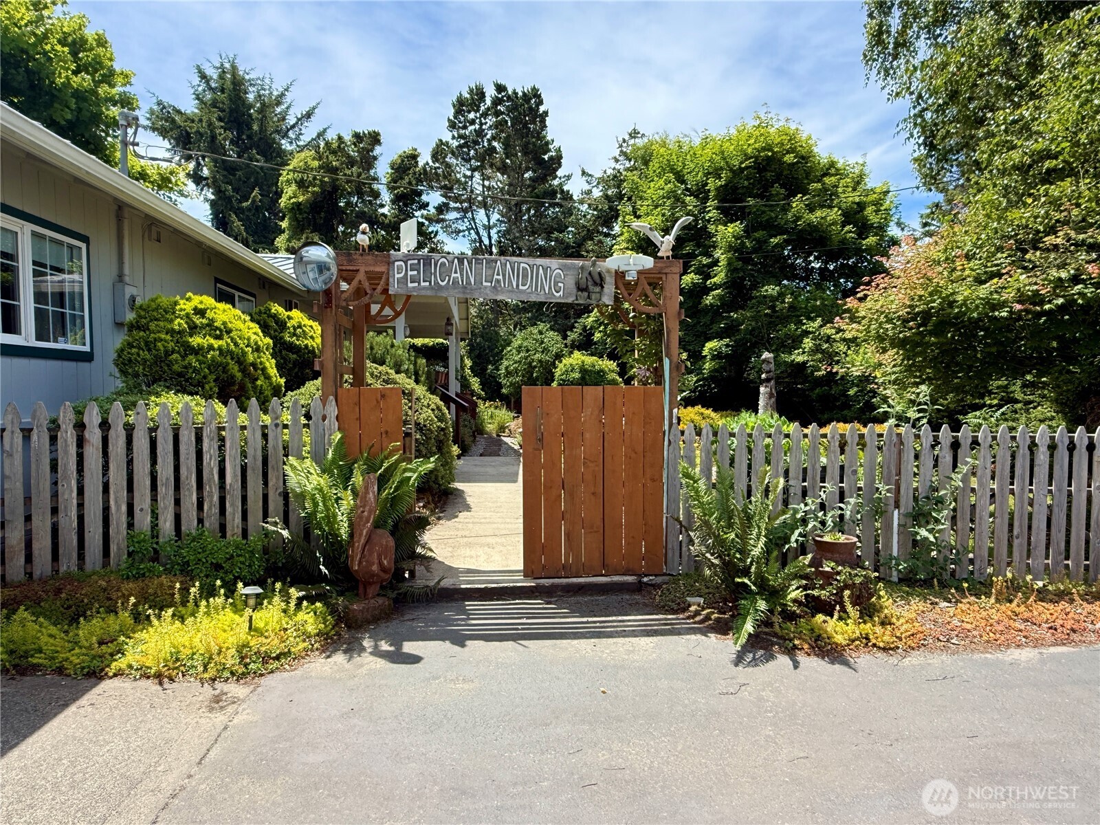 12912 N Alley Property Photo 4