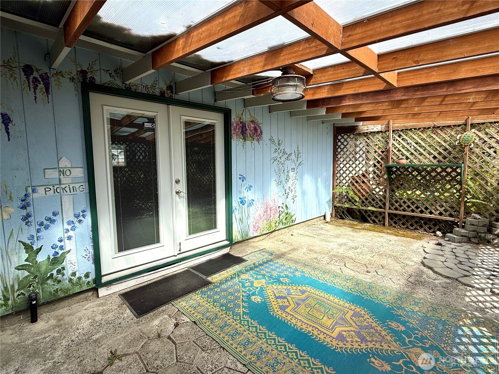 12912 N Alley Property Photo 31