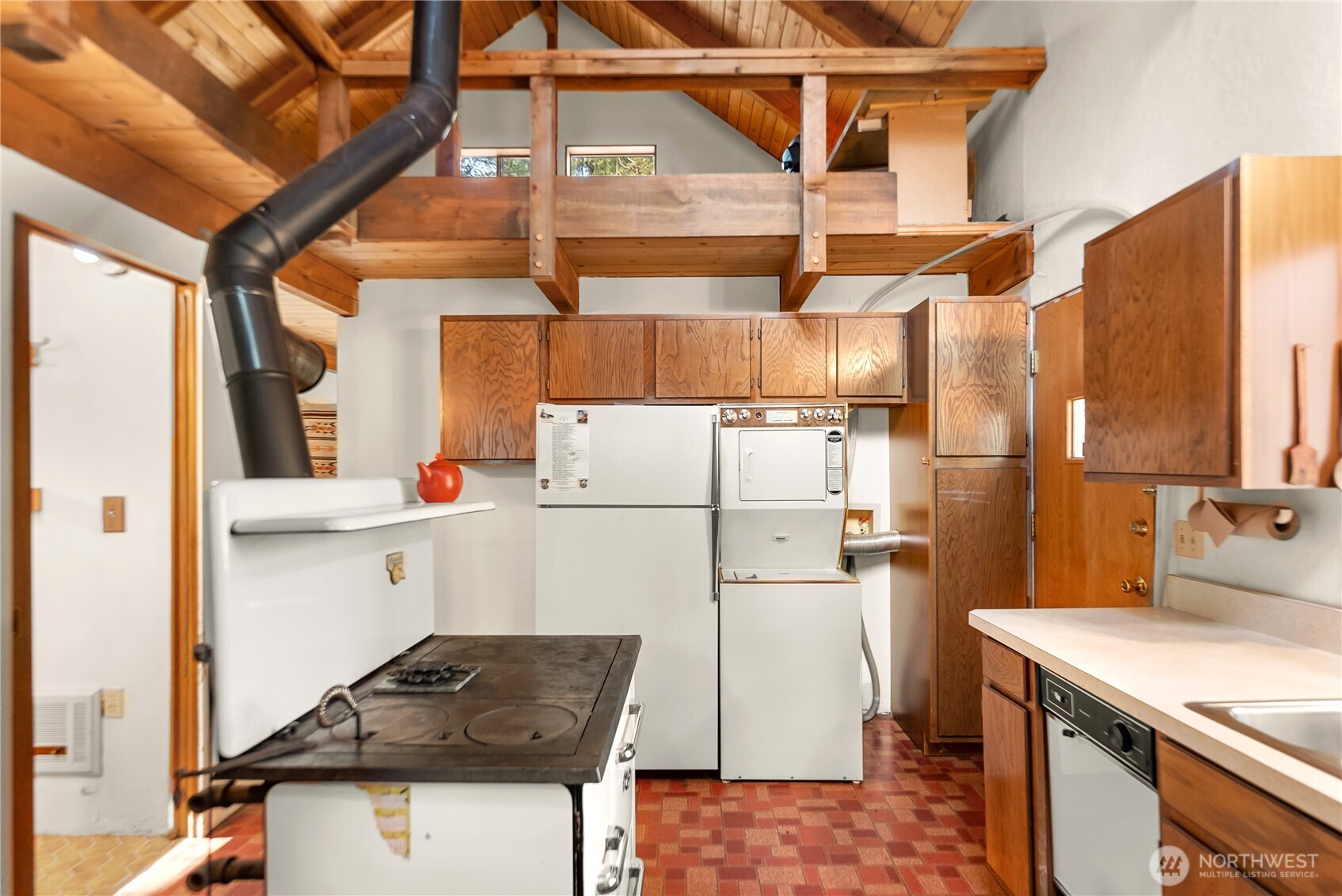 11 Susan Road Property Photo 30