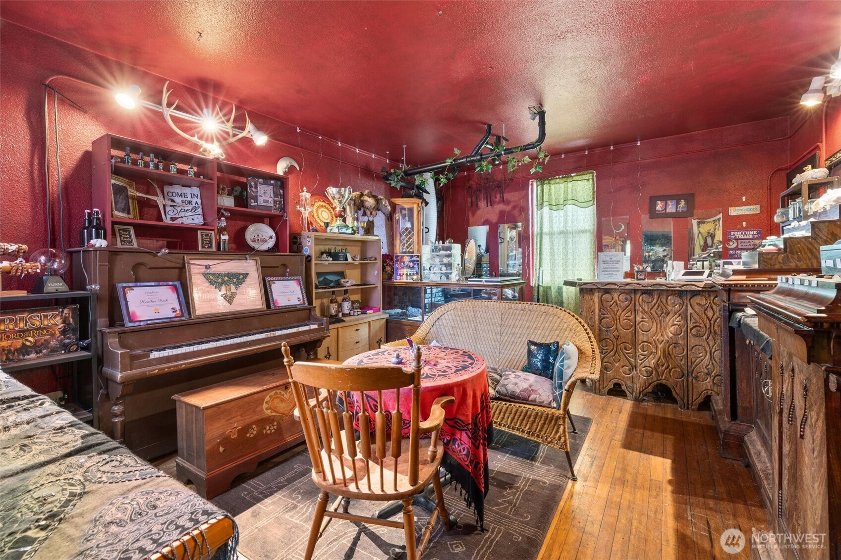 117 E Division Street Property Photo 21