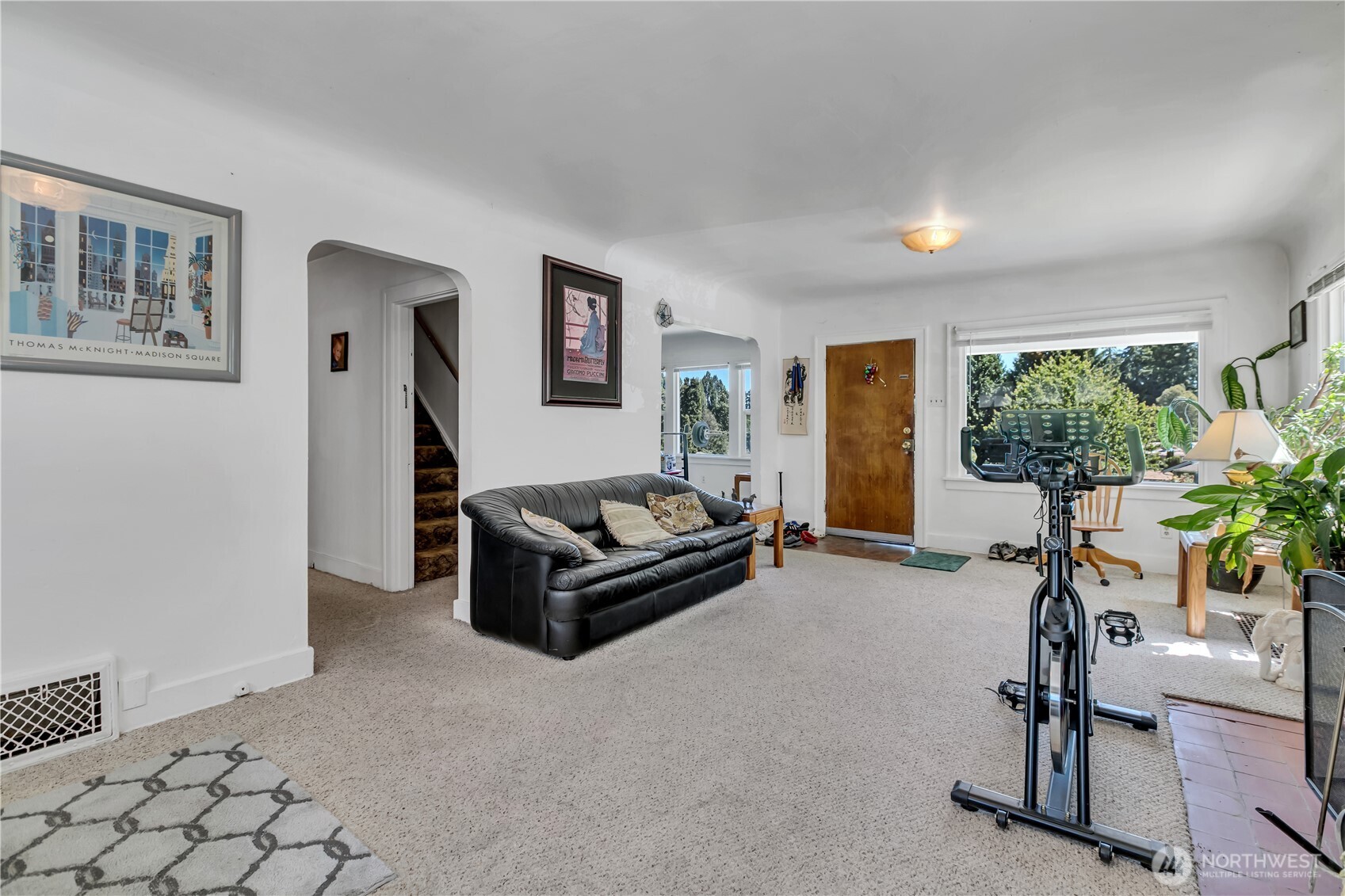 13025 Ambaum Boulevard Property Photo 6