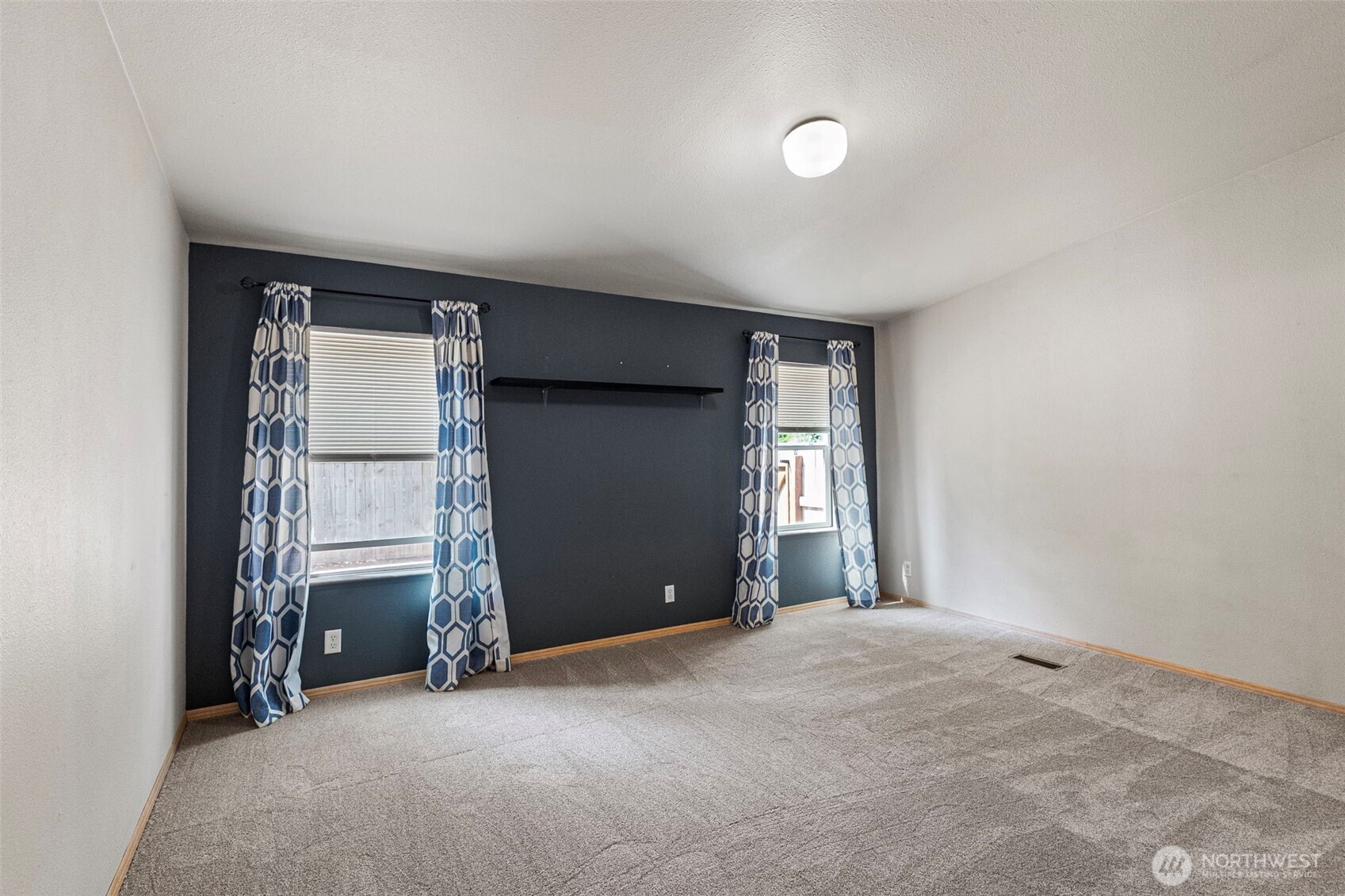 6902 87th Street Property Photo 12