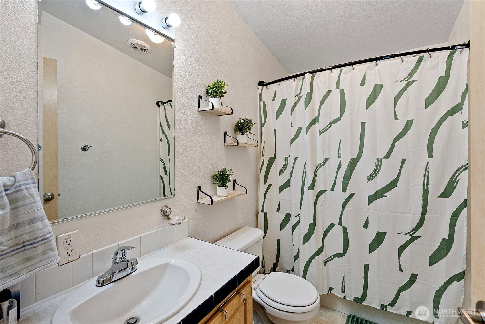 6902 87th Street Property Photo 19