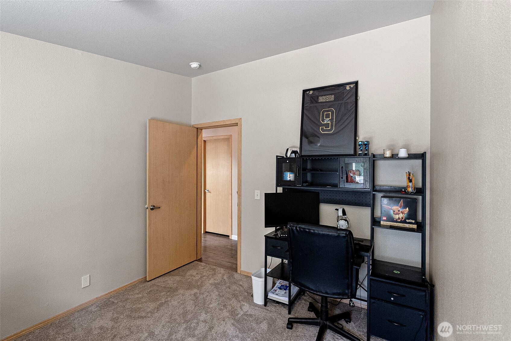 6902 87th Street Property Photo 23
