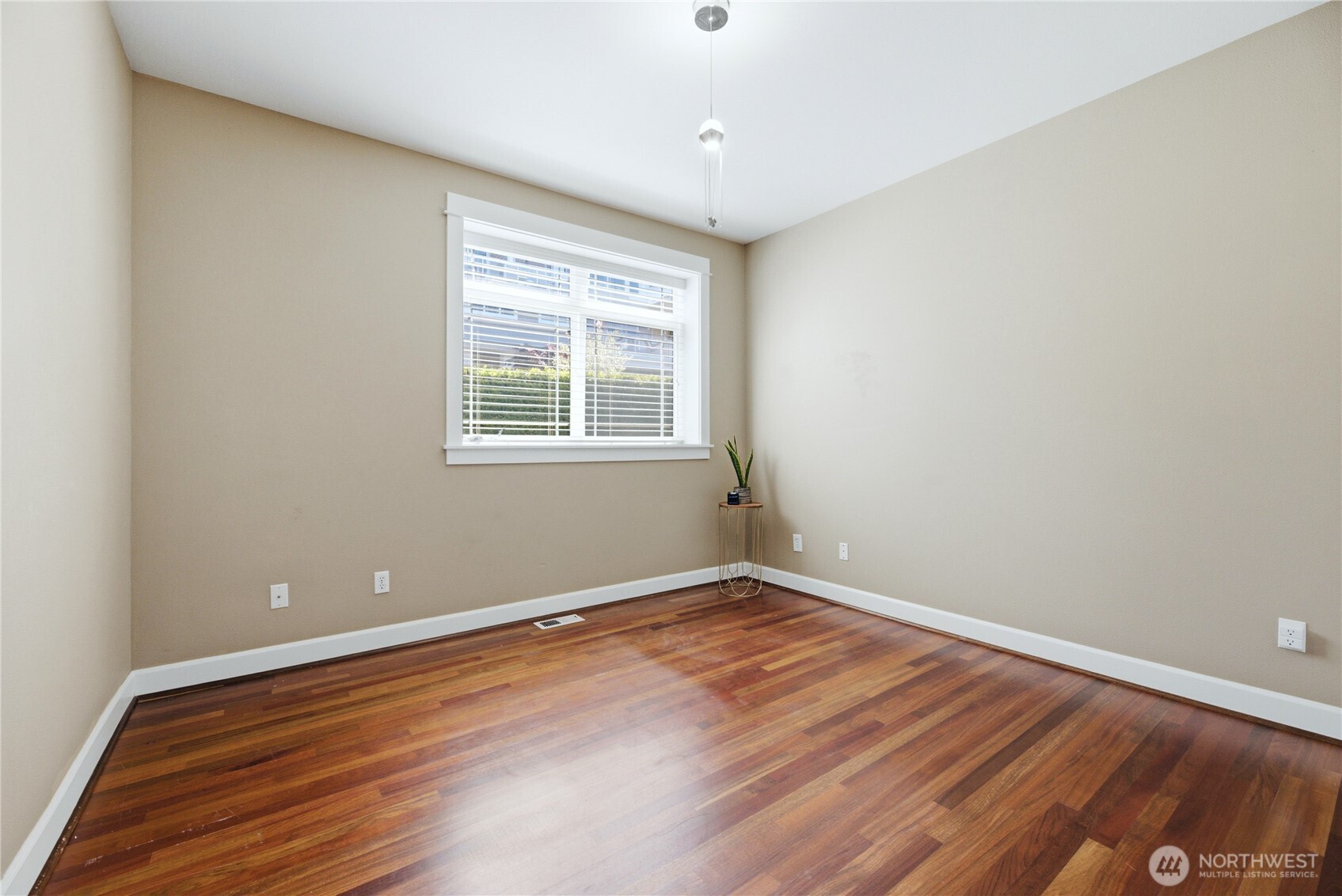 12220 58th Avenue Property Photo 28