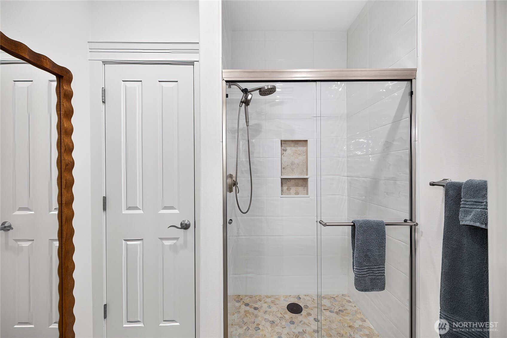 2427 Sundown Court Property Photo 23