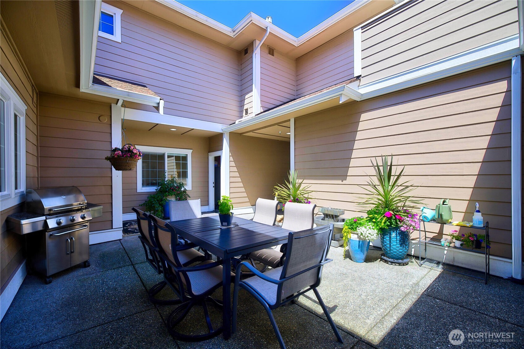 2427 Sundown Court Property Photo 27