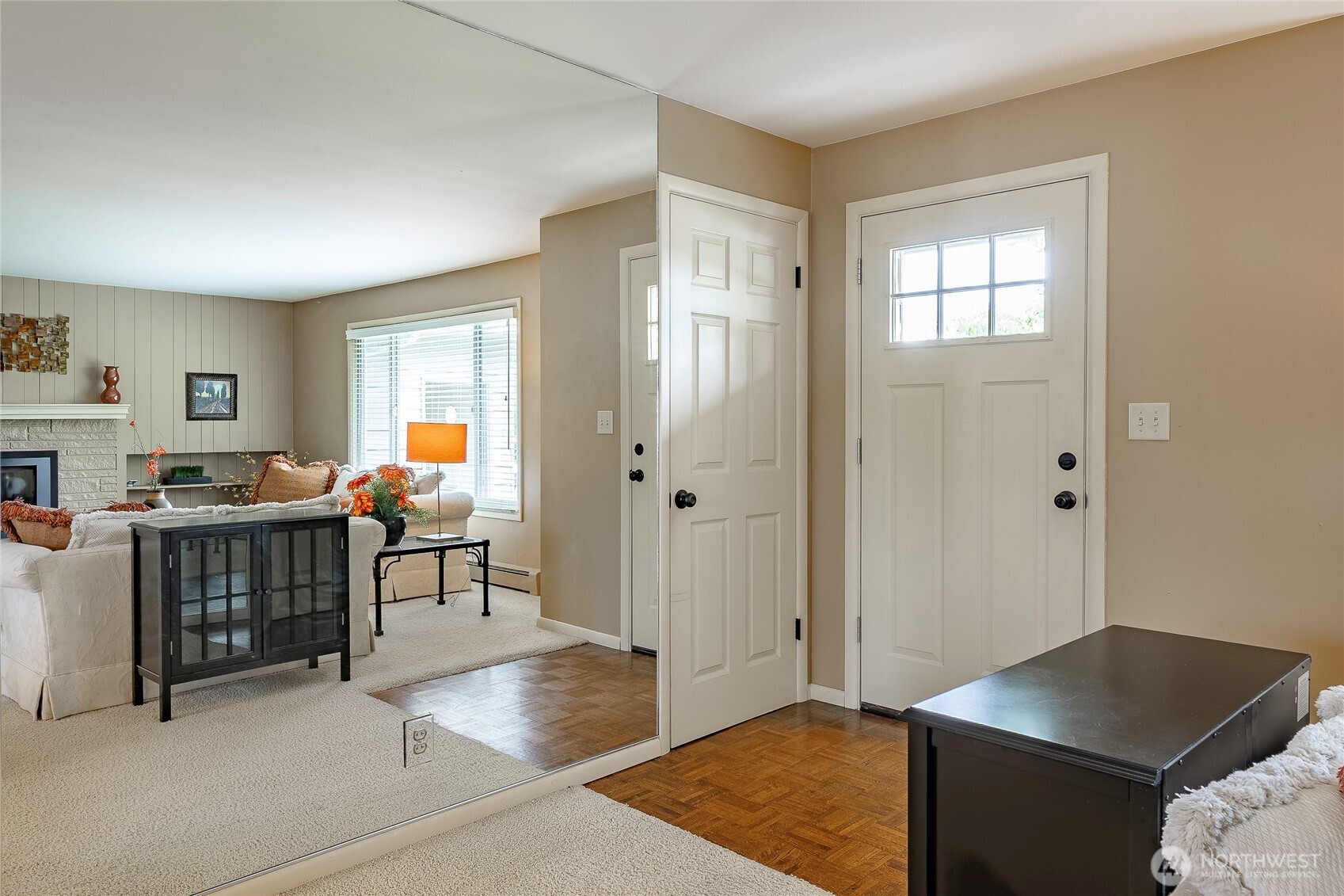 2808 Azalea Place Property Photo 6