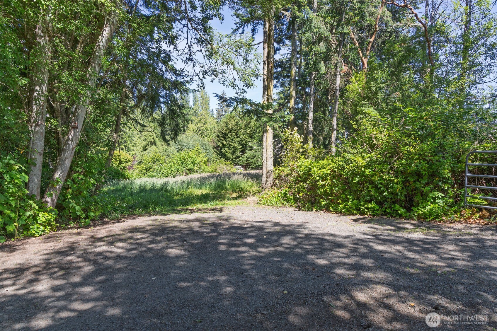 3992 Ne Twin Spits Road Property Photo 4