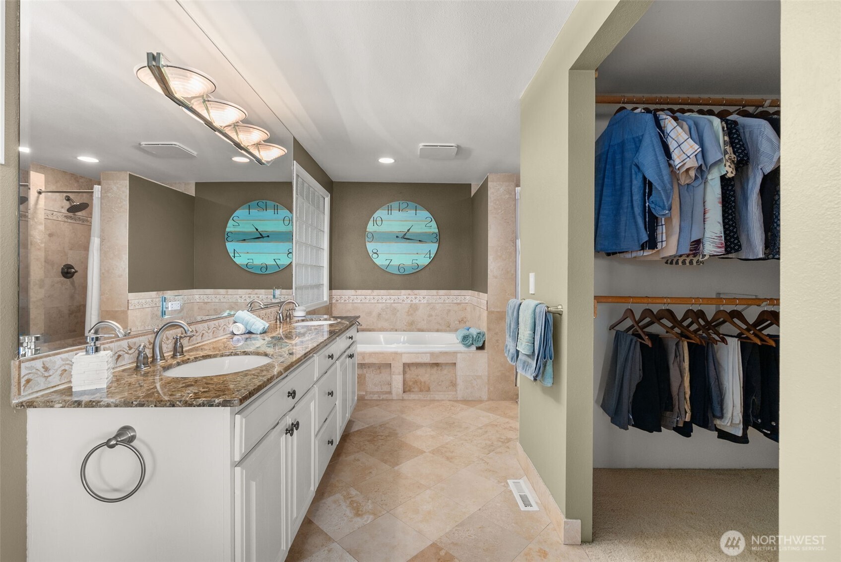3810 Forest Beach Drive Property Photo 25