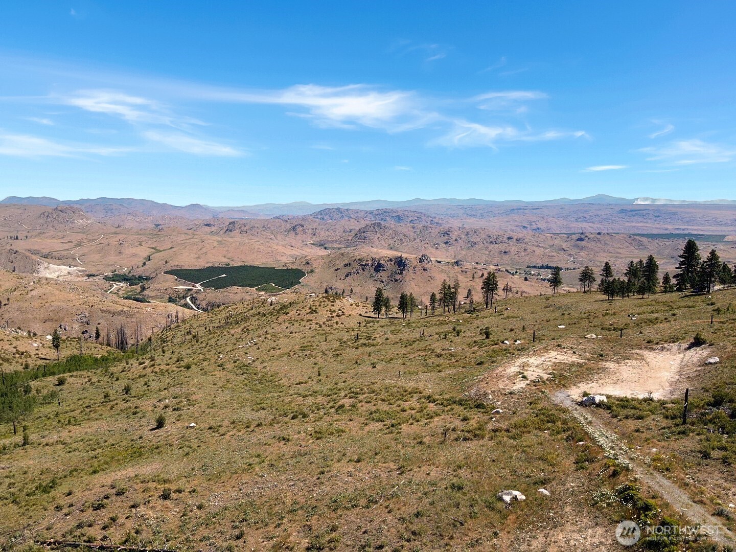 53 E Mountain Point Property Photo 1