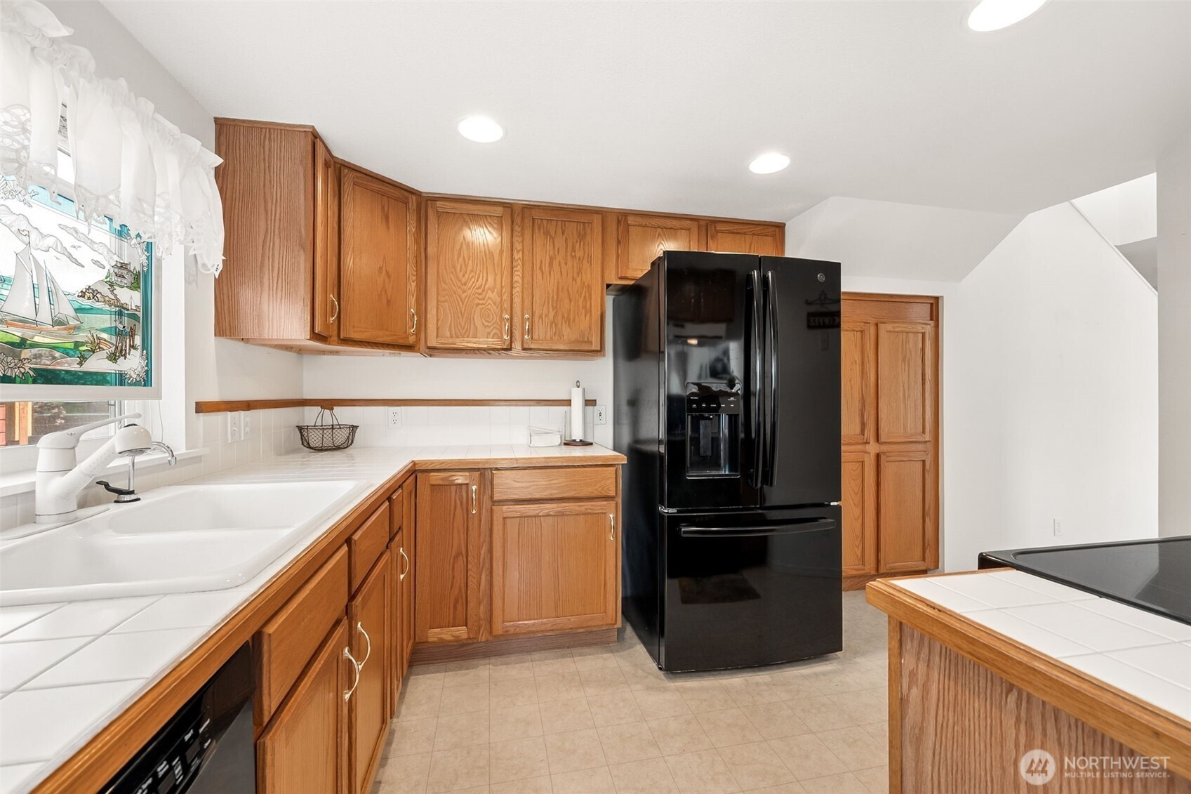 605 E Chance A La Mer Ne Property Photo 13