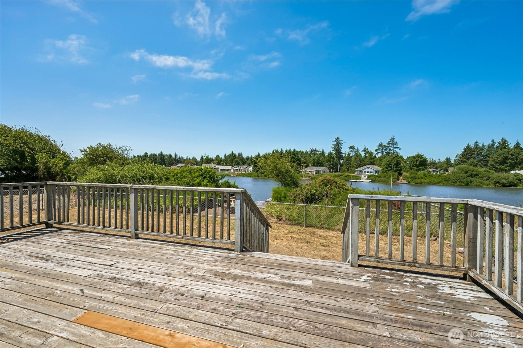 605 E Chance A La Mer Ne Property Photo 19