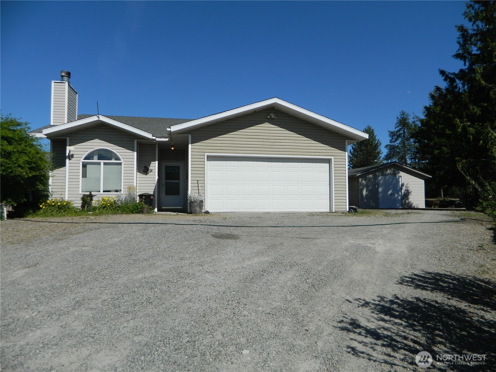 16 Orchard Loop Property Photo 1