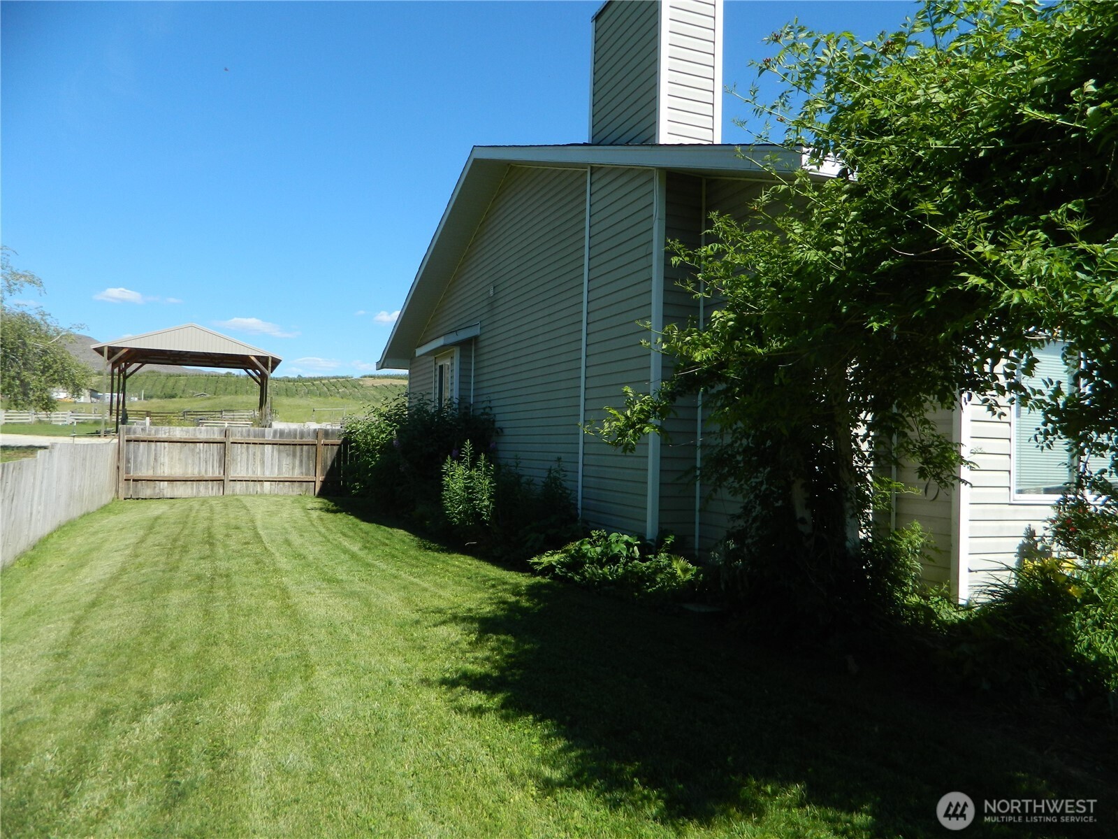 16 Orchard Loop Property Photo 3