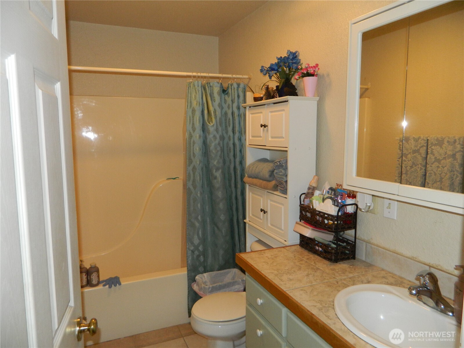 16 Orchard Loop Property Photo 17