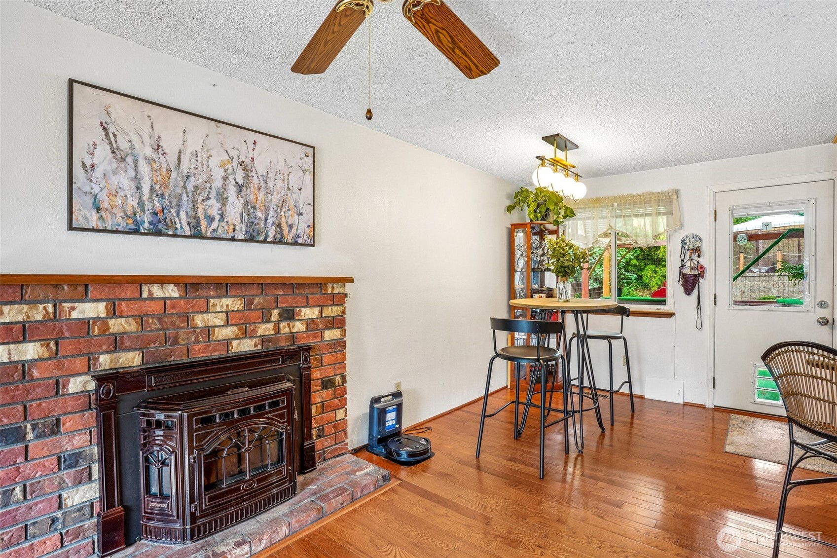 553 S 111th Street Property Photo 10