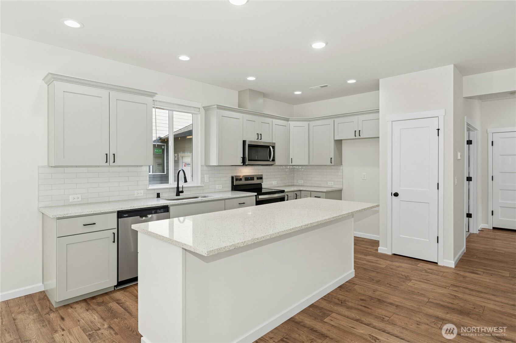 10012 Jackson Street 307 Property Photo 14