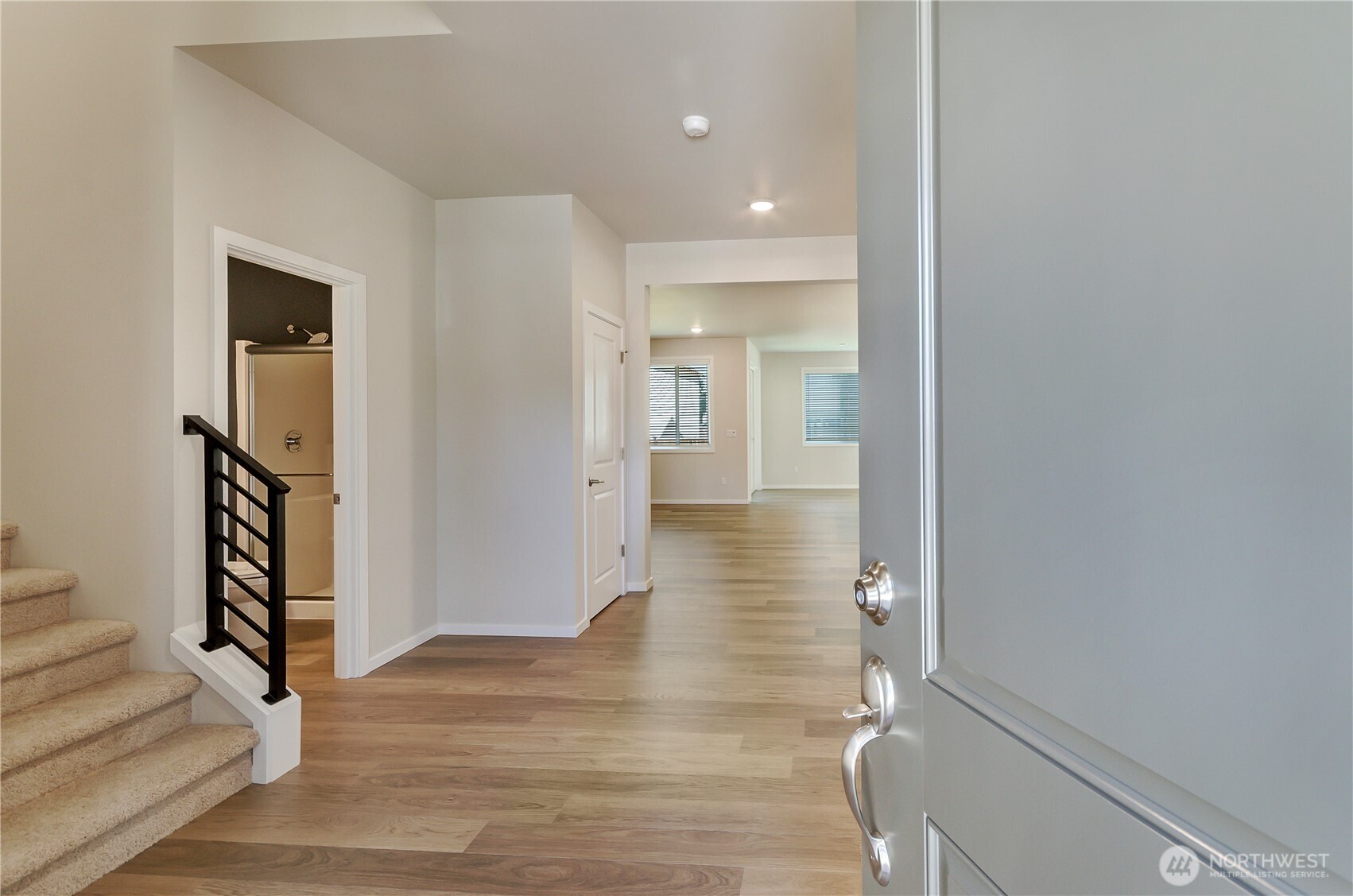 18216 37 Avenue Ct Property Photo 5