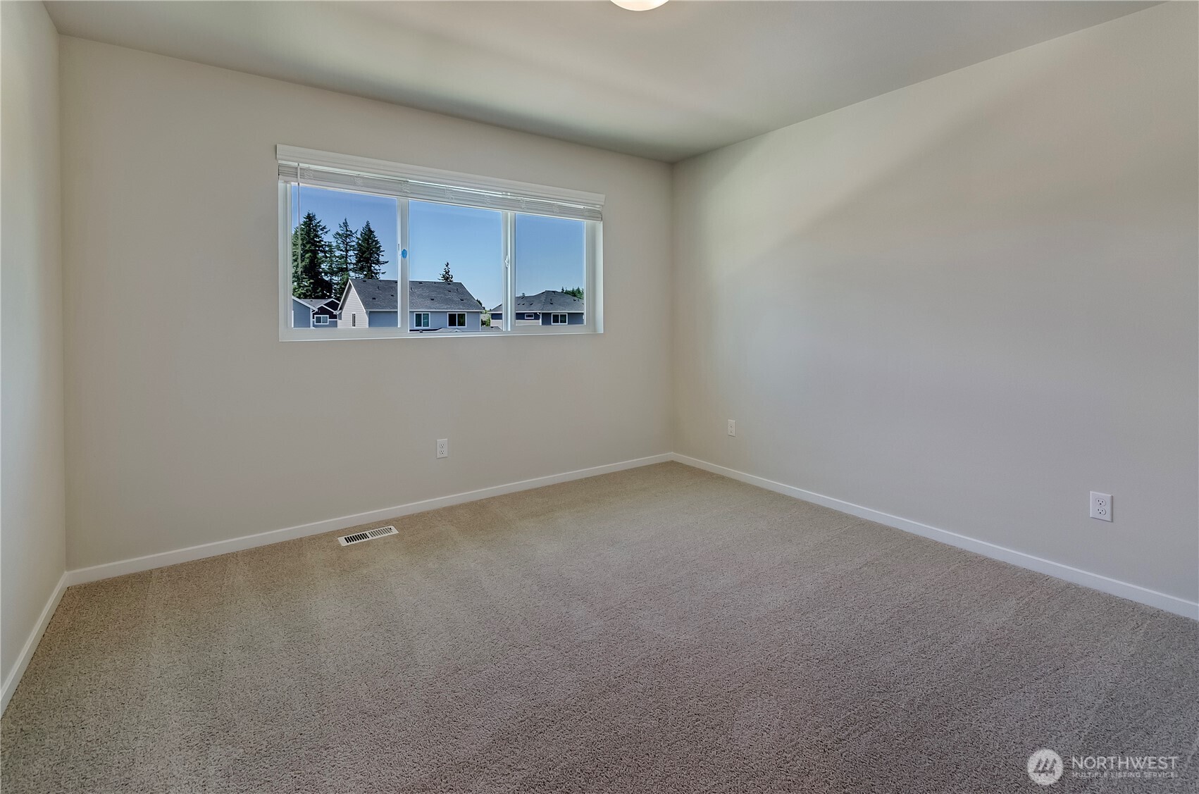 18216 37 Avenue Ct Property Photo 35