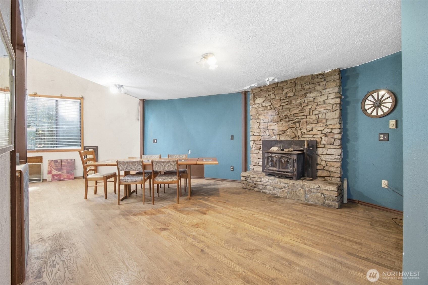 12932 231st Avenue Property Photo 9