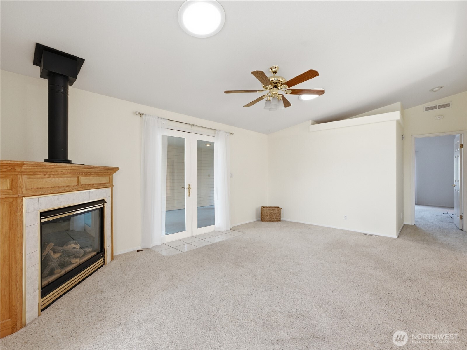 561 Sunday Drive Property Photo 32