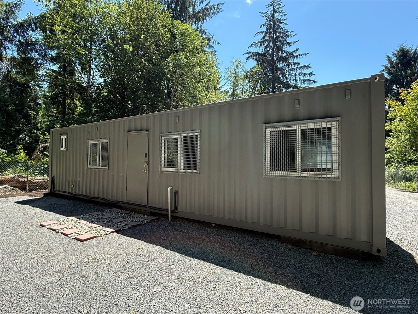 22829 N River Drive Property Photo 7
