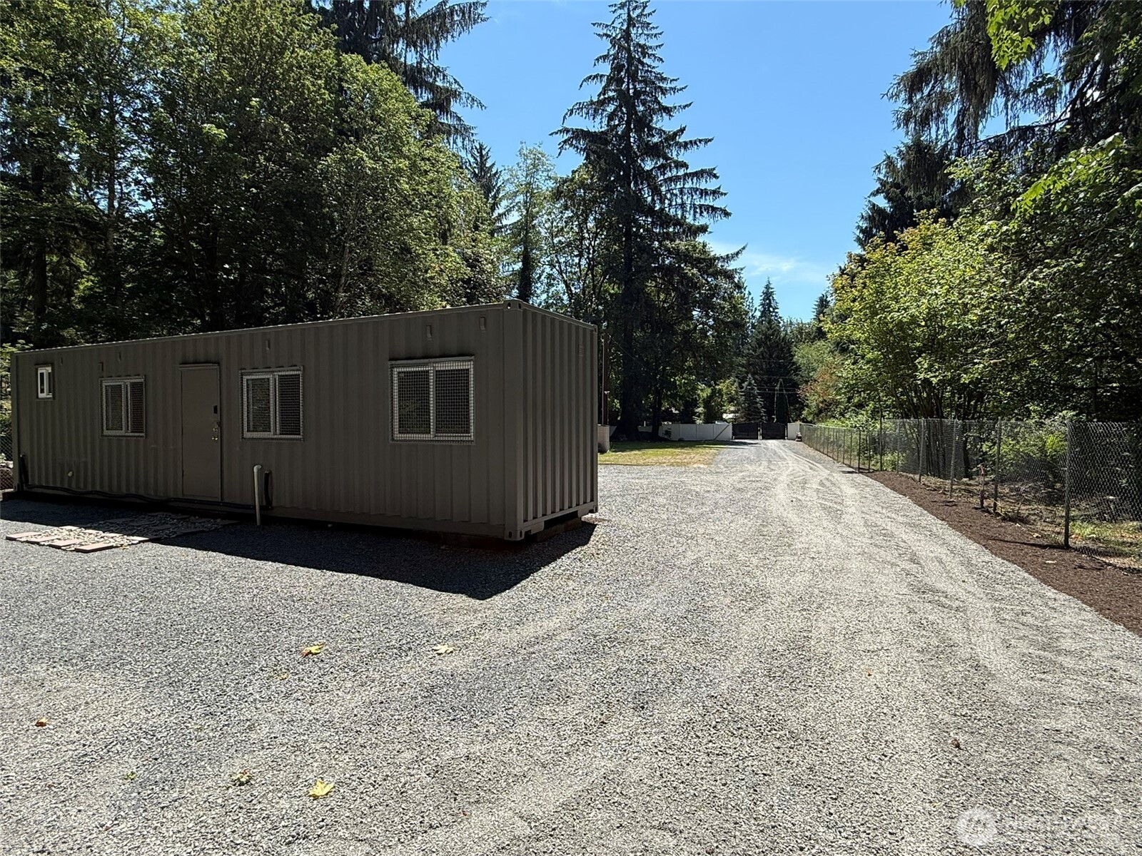 22829 N River Drive Property Photo 8