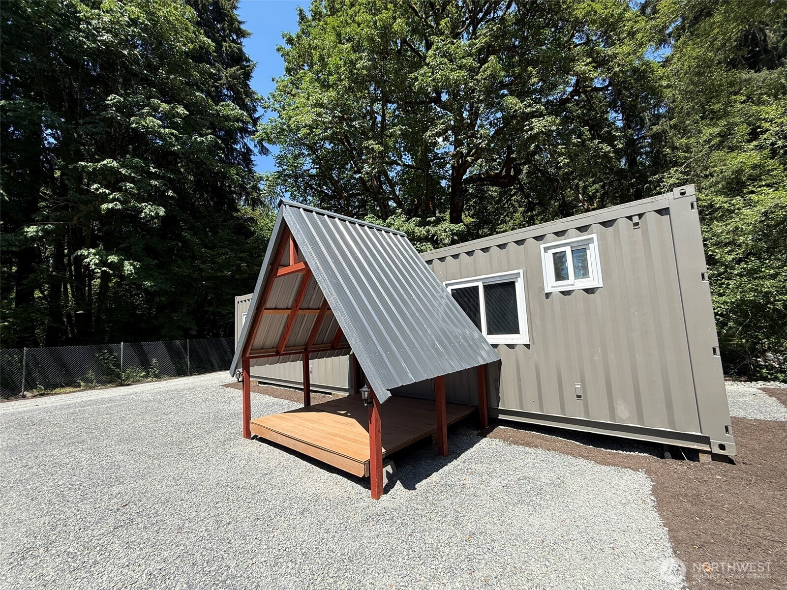 22829 N River Drive Property Photo 10