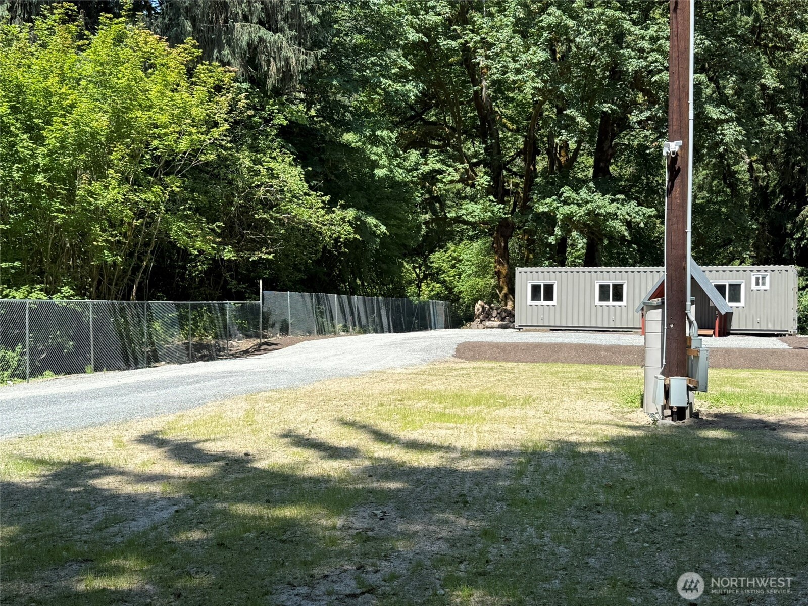 22829 N River Drive Property Photo 13