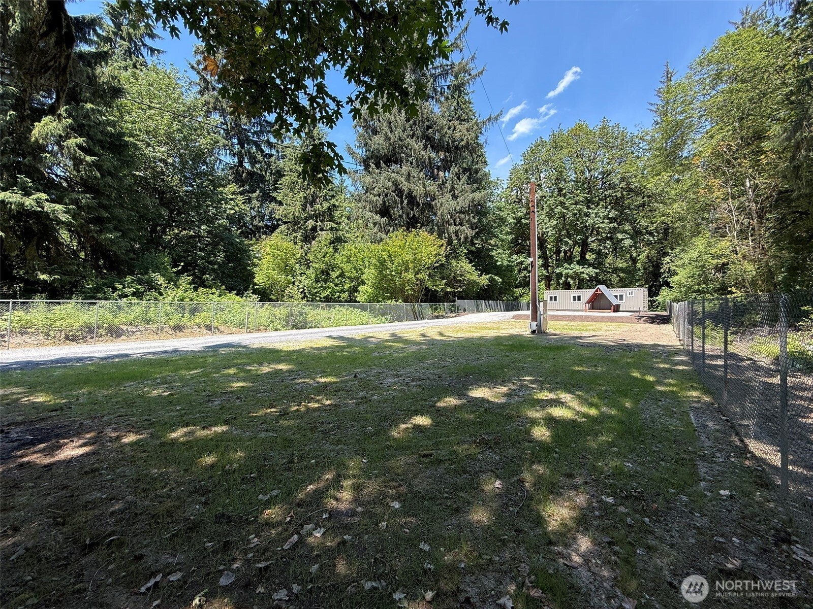 22829 N River Drive Property Photo 14