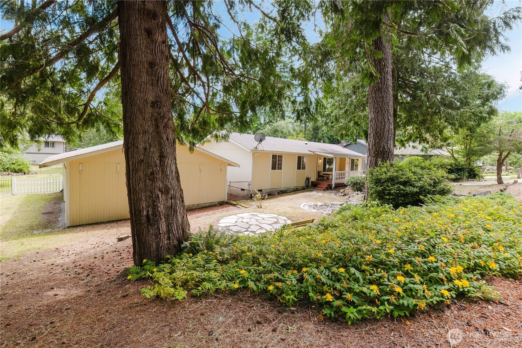 4014 Silver Lane
