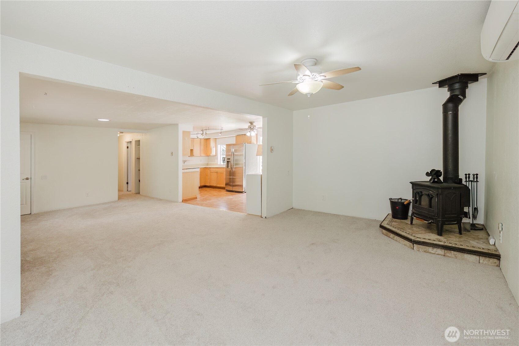 4014 Silver Lane Property Photo 11