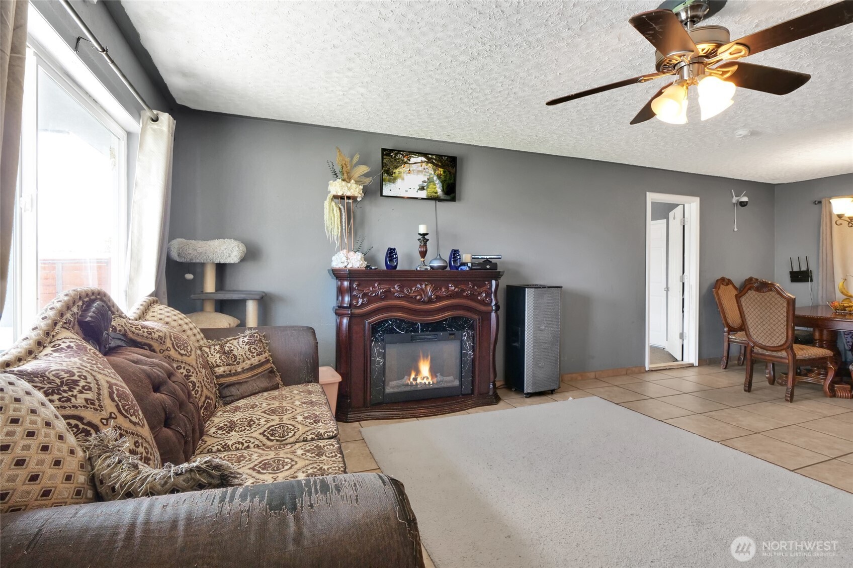 1101 Arnold Drive Property Photo 6