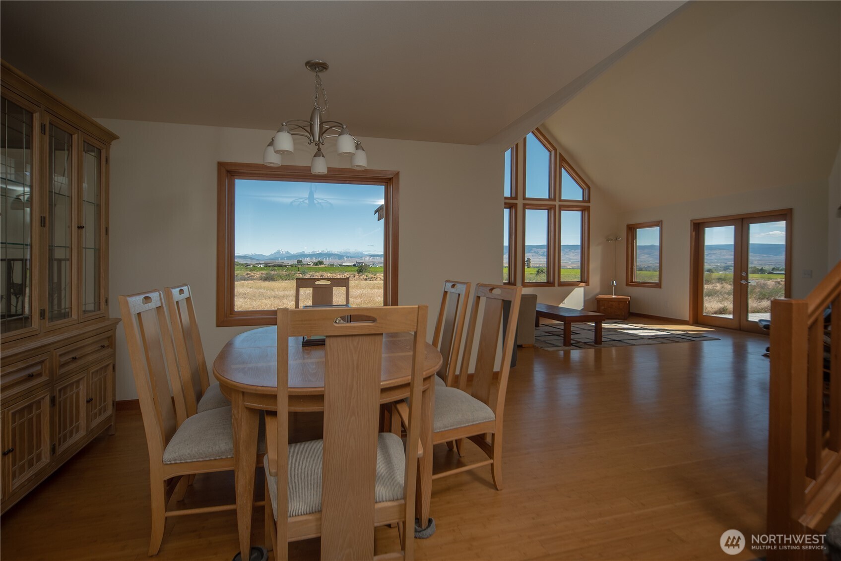 4405 Cove Road Property Photo 8