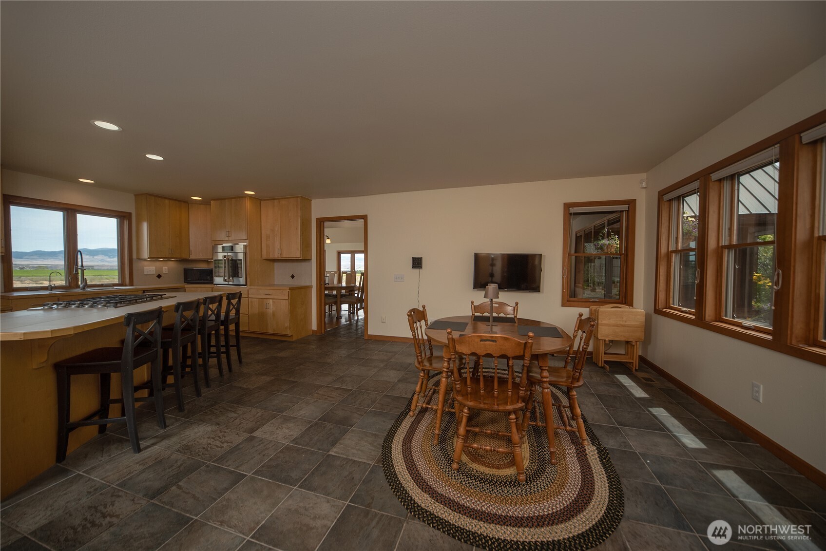 4405 Cove Road Property Photo 9