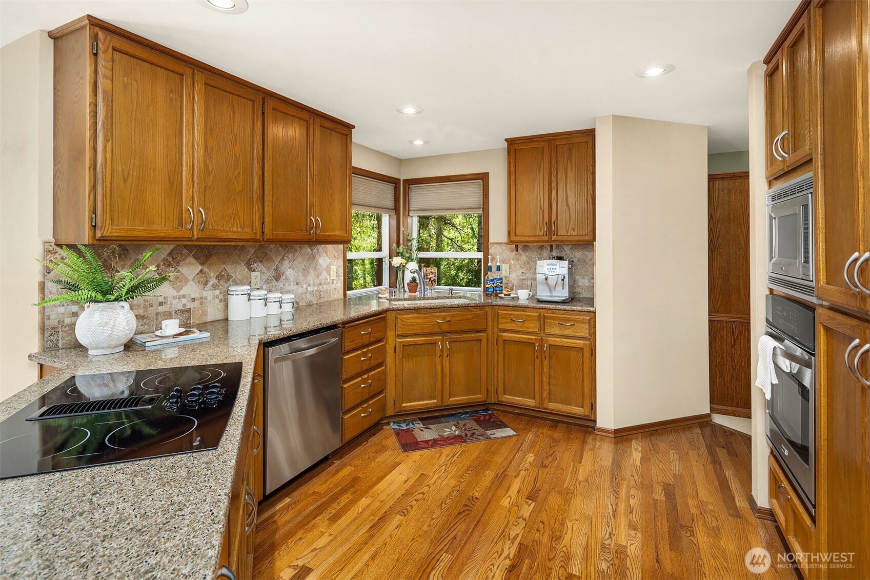 2510 163rd Place Property Photo 10