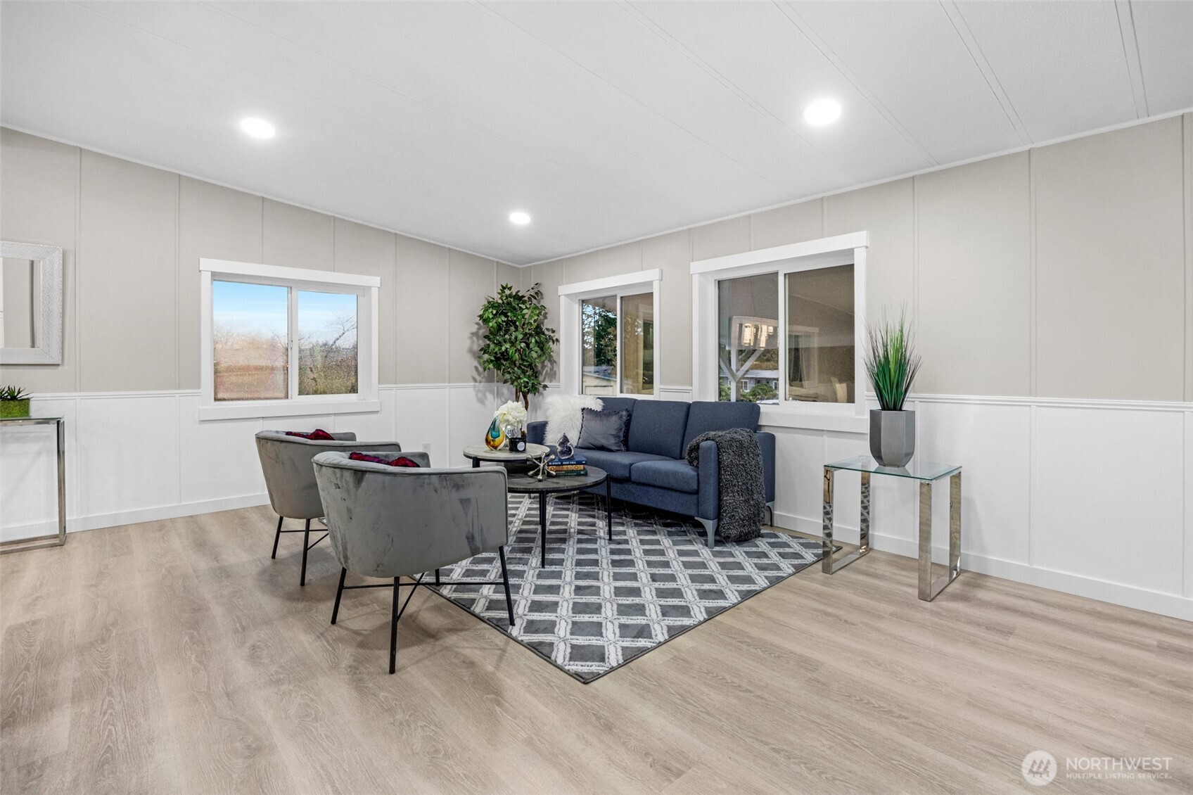 931 236th Place Property Photo 10