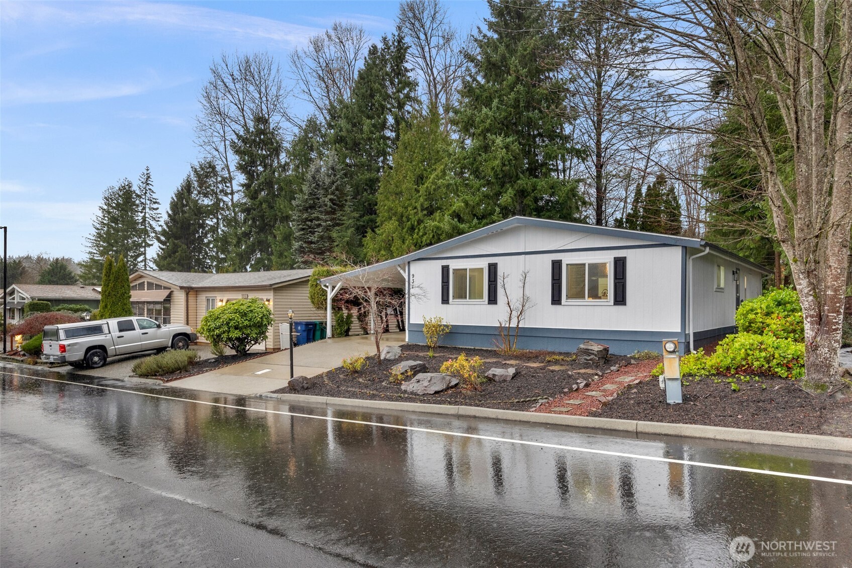 931 236th Place Property Photo 22