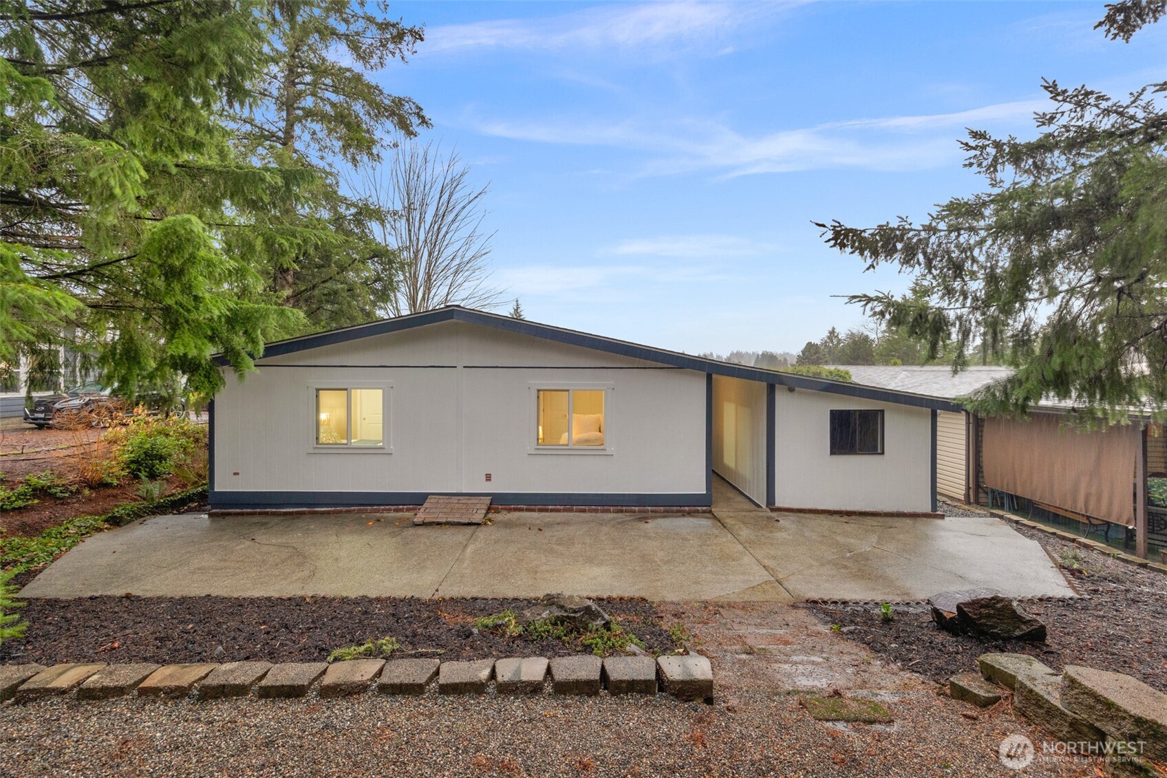 931 236th Place Property Photo 23