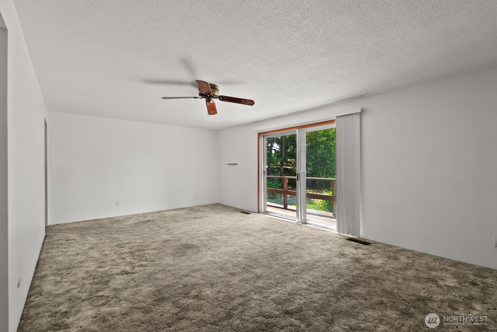 2224 168th Street Property Photo 14