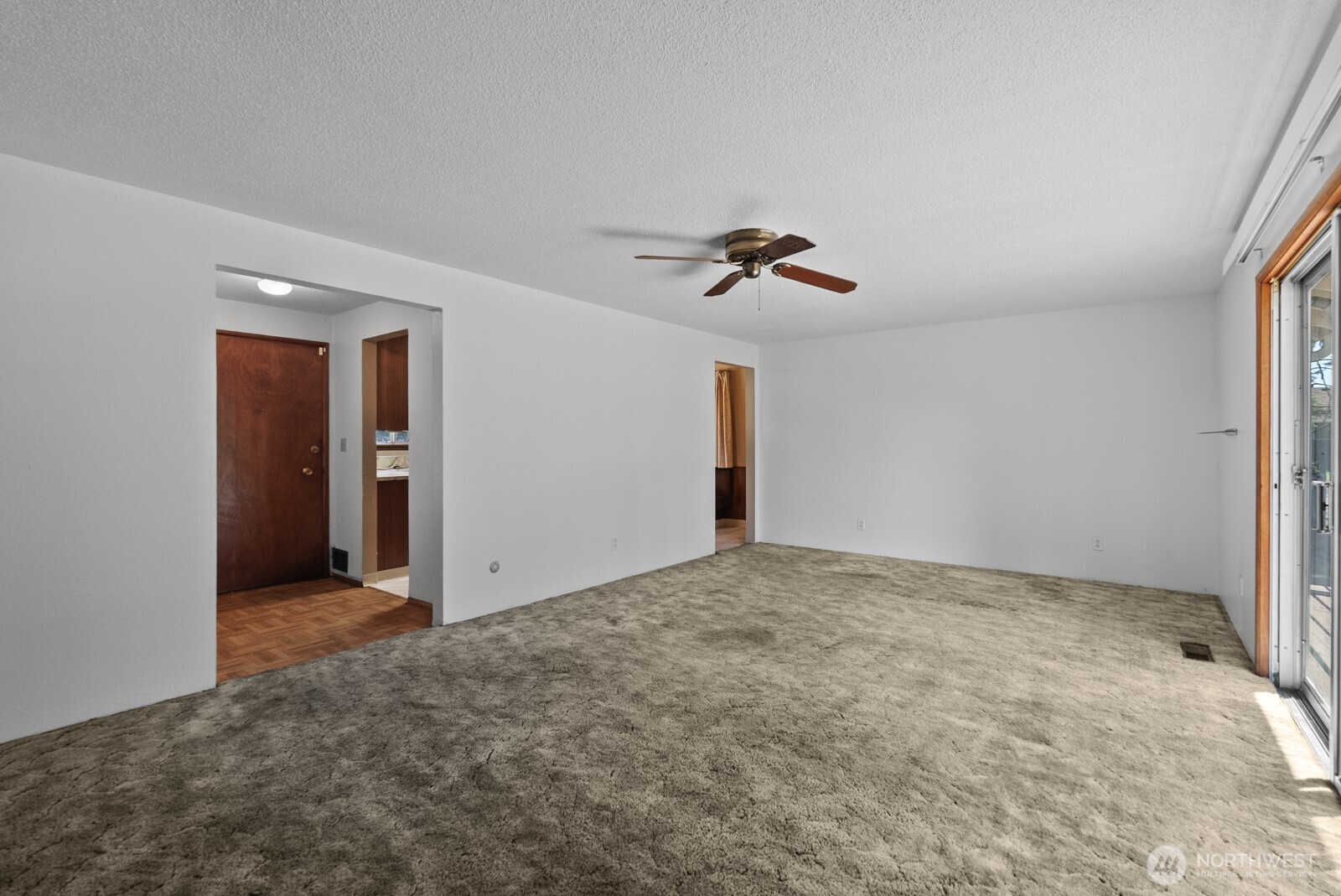2224 168th Street Property Photo 15