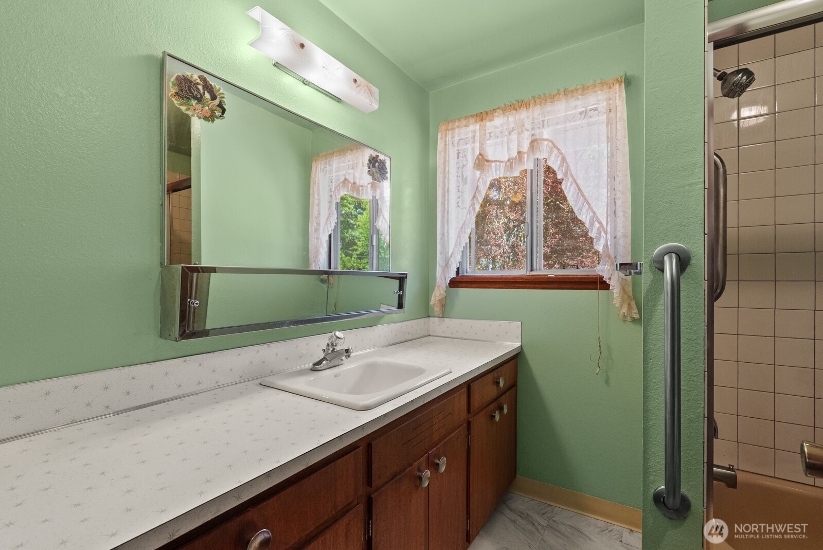 2224 168th Street Property Photo 18