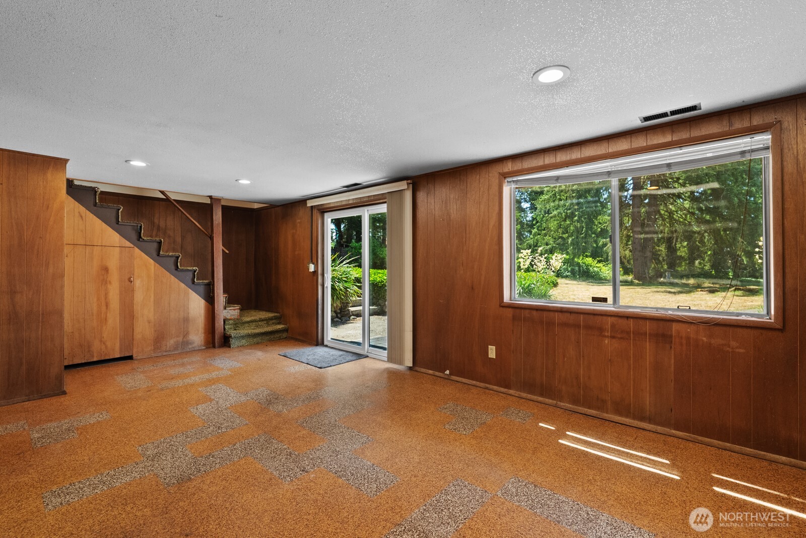 2224 168th Street Property Photo 20