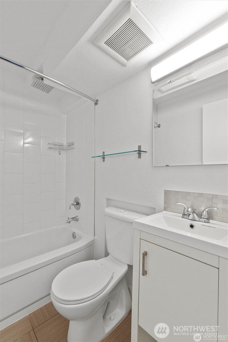 752 Bellevue Avenue 202 Property Photo 12