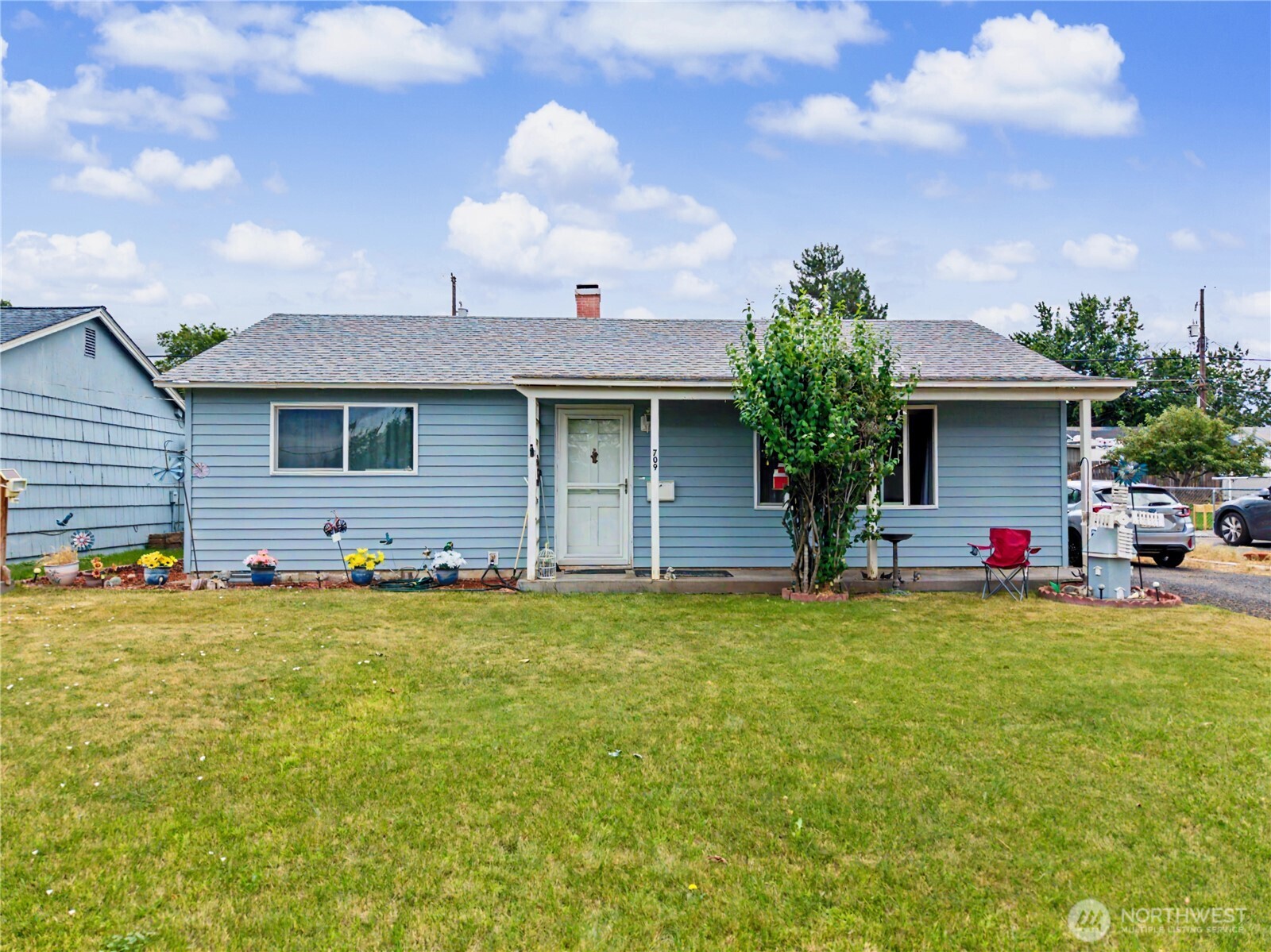 709 S Hawthorne Drive Property Photo 1