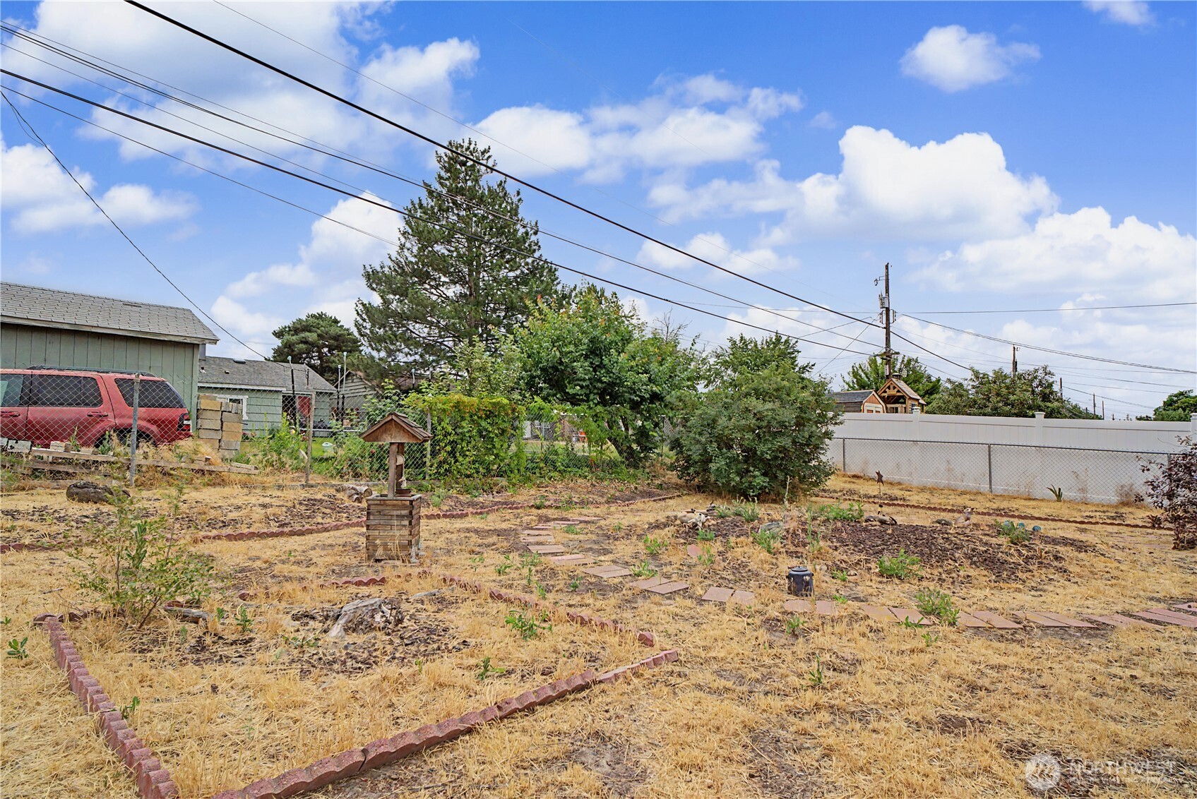709 S Hawthorne Drive Property Photo 27