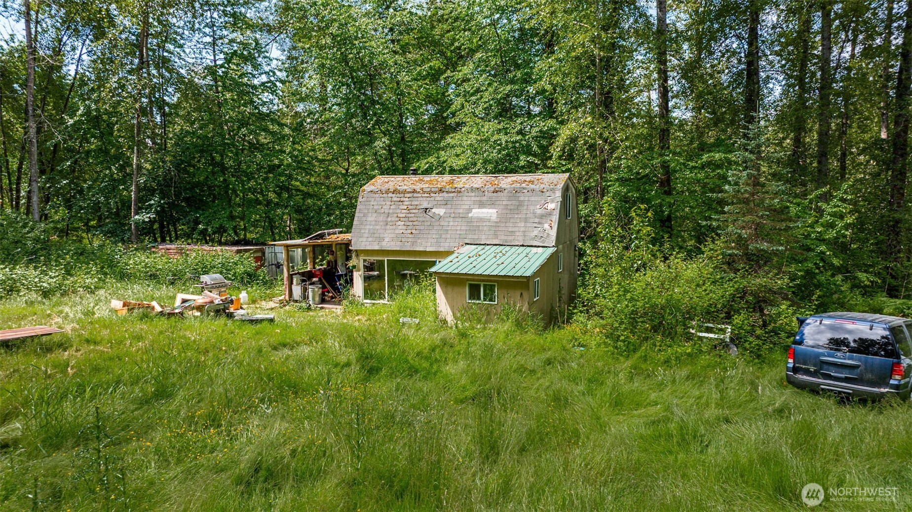 9131 Water Works Road Property Photo 5