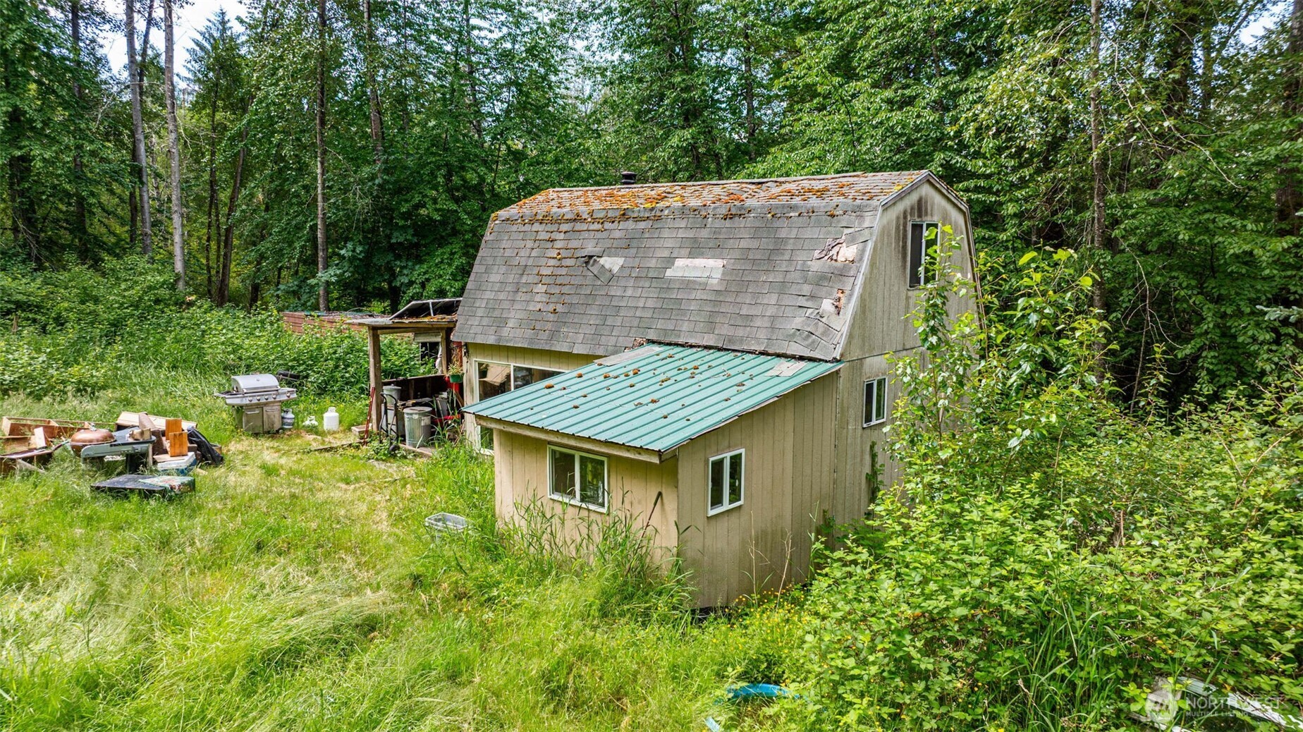 9131 Water Works Road Property Photo 10