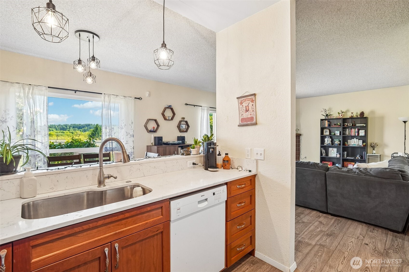 23301 Lakeview Drive A101 Property Photo 12